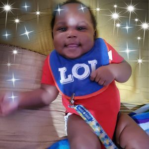 Meet your Posher, Shakira